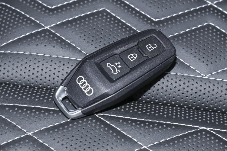 Фото машины 309