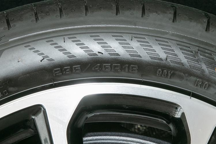 Фото машины 320