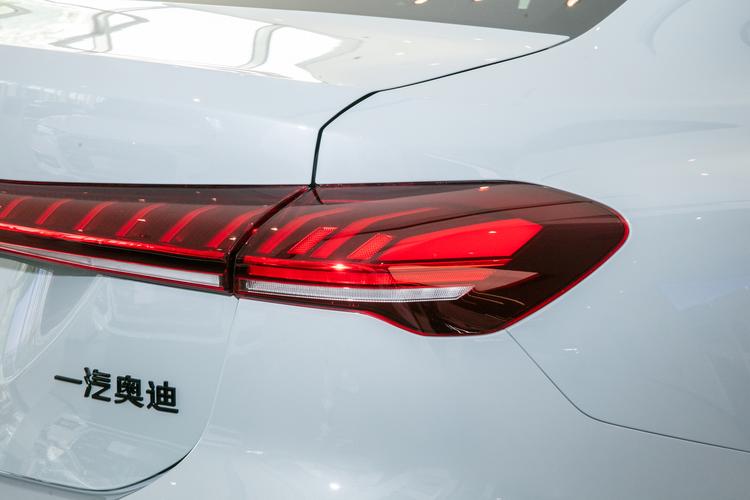 Фото машины 345