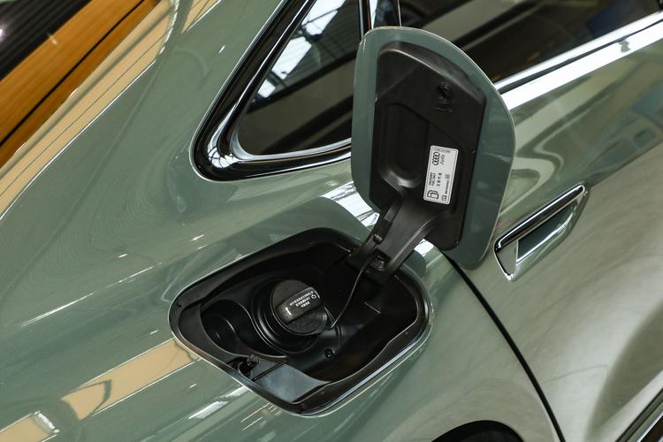 Фото машины 381