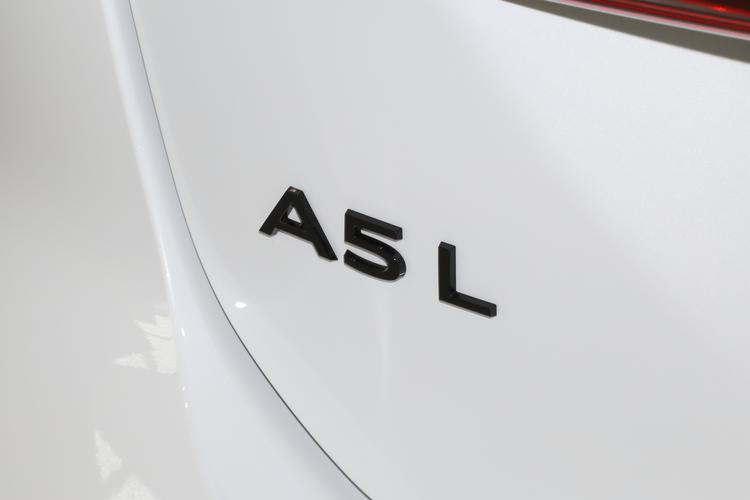 Фото машины 608