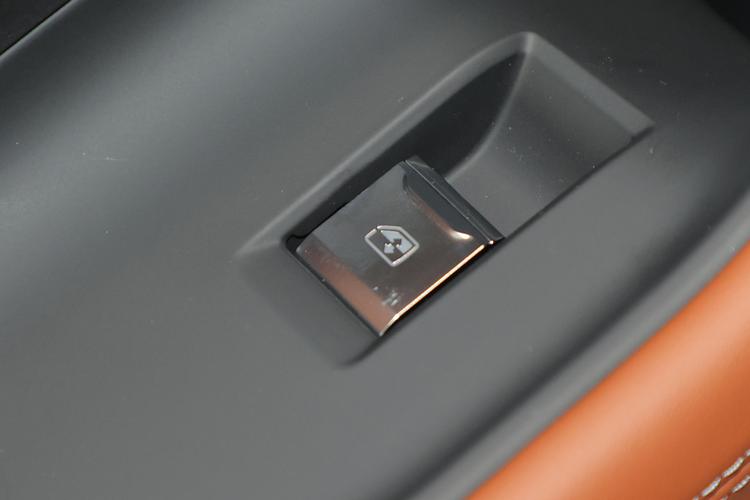 Фото машины 768