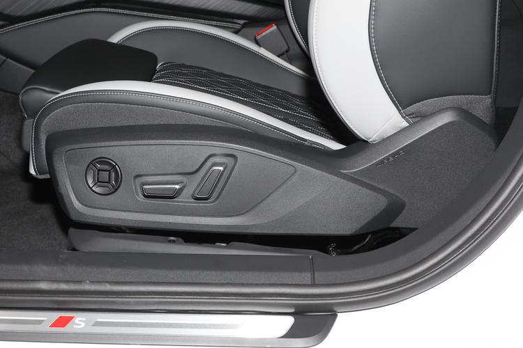 Фото машины 796