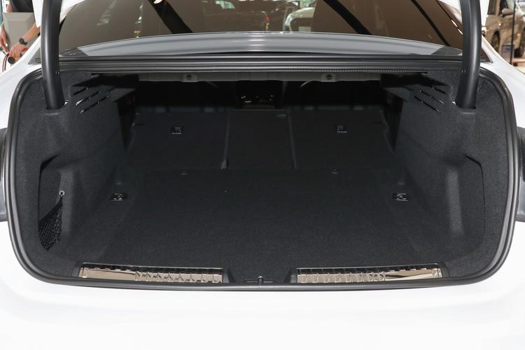 Фото машины 825