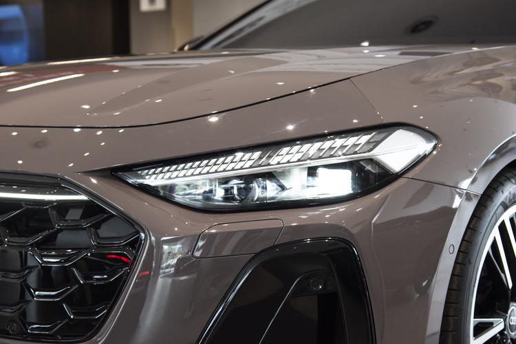 Фото машины 36