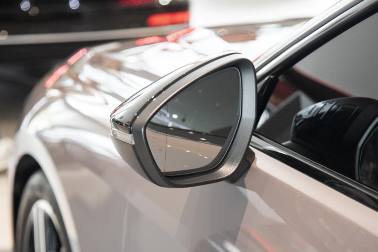 Фото машины 55