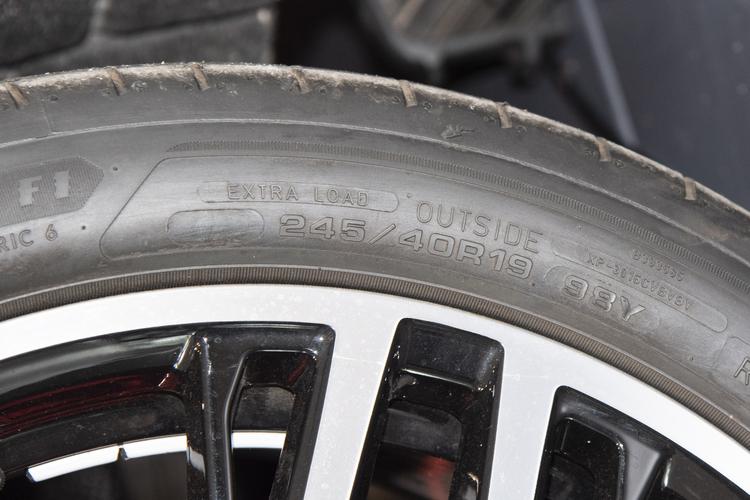 Фото машины 70