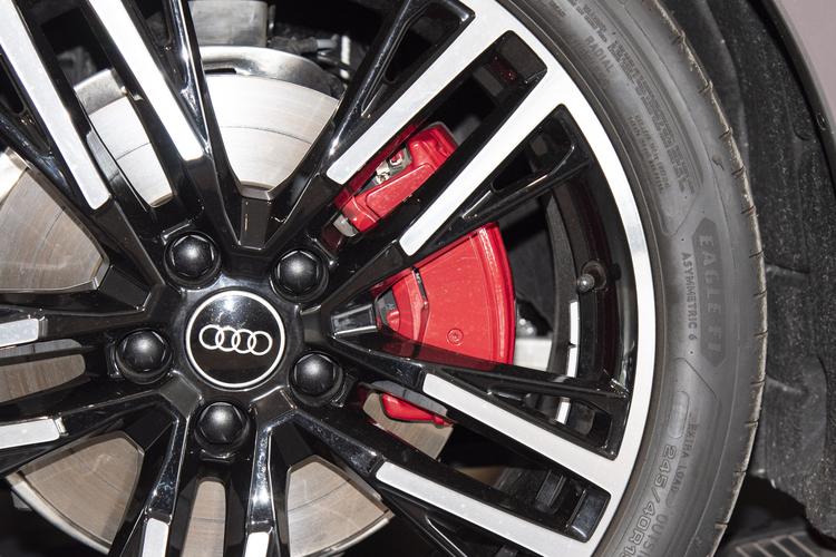 Фото машины 85