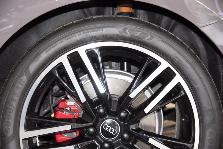 Фото машины 89