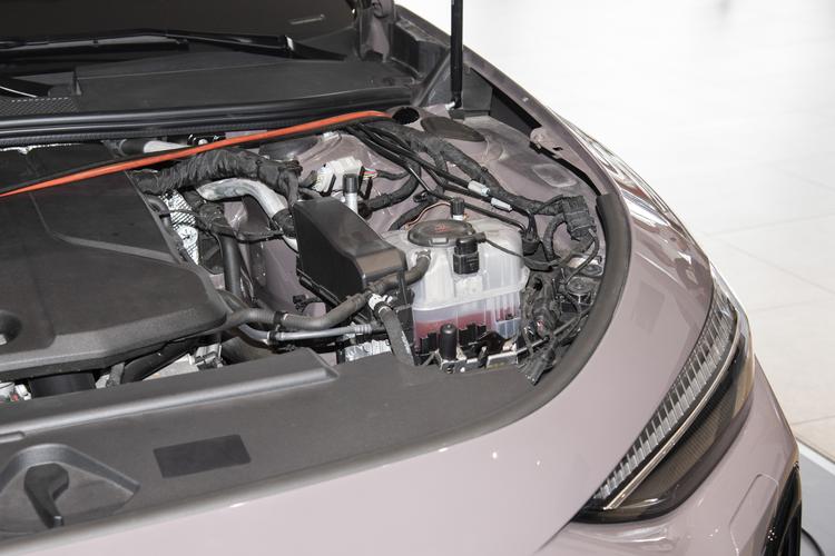 Фото машины 106