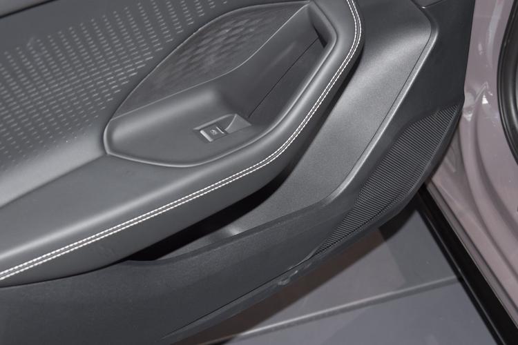 Фото машины 143