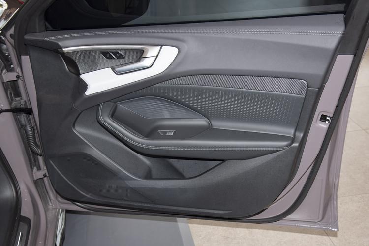 Фото машины 153