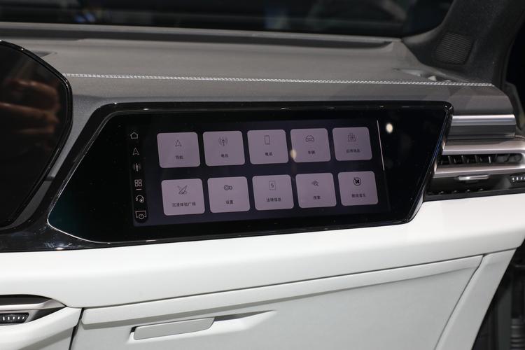 Фото машины 180