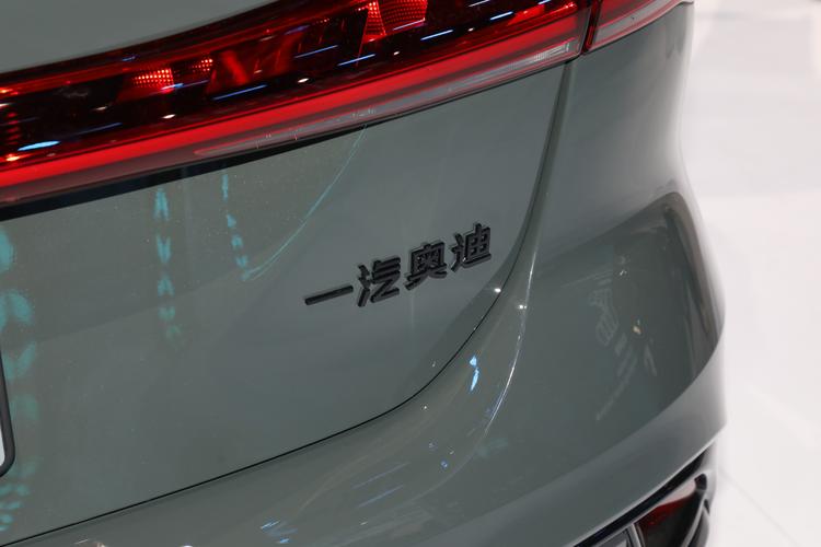 Фото машины 198