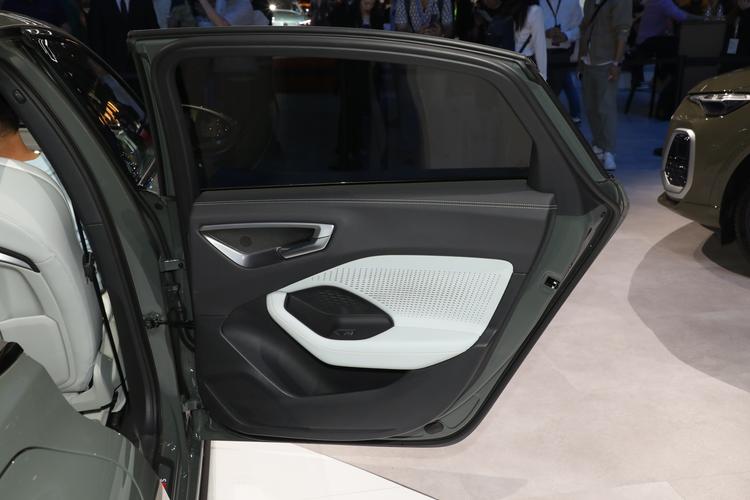 Фото машины 238