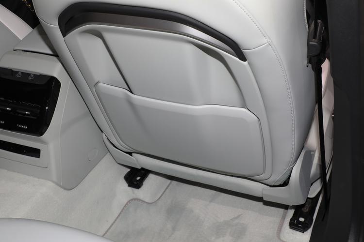 Фото машины 250