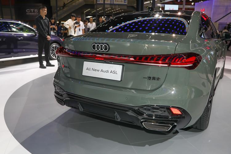 Фото машины 295