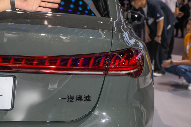 Фото машины 296