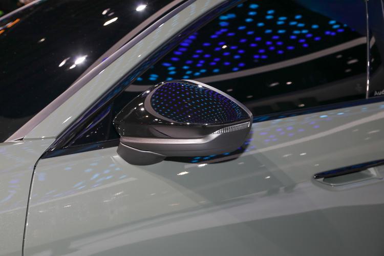 Фото машины 301