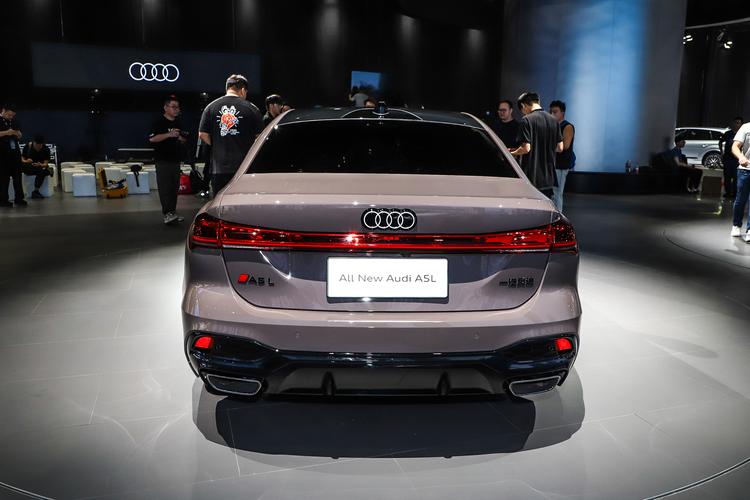 Фото машины 307