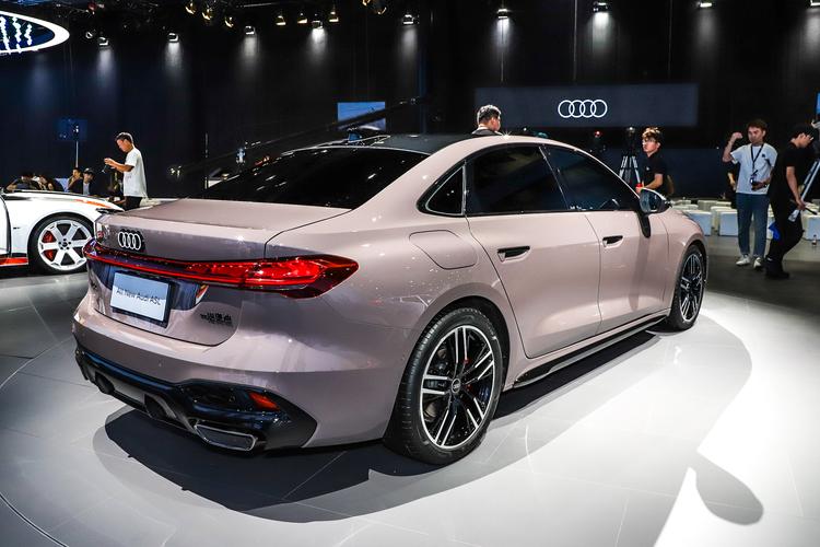 Фото машины 309