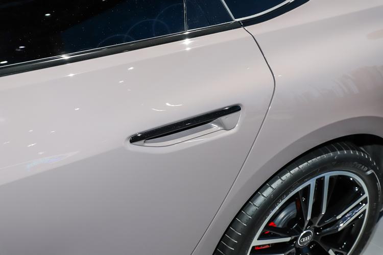 Фото машины 324