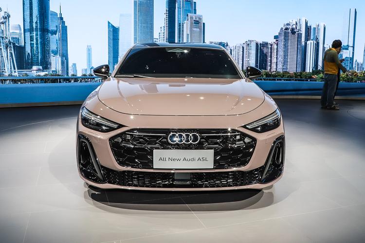 Фото машины 332