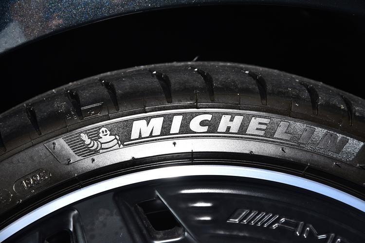 Фото машины 24