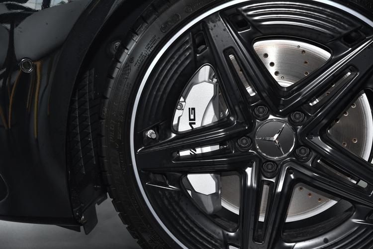 Фото машины 33