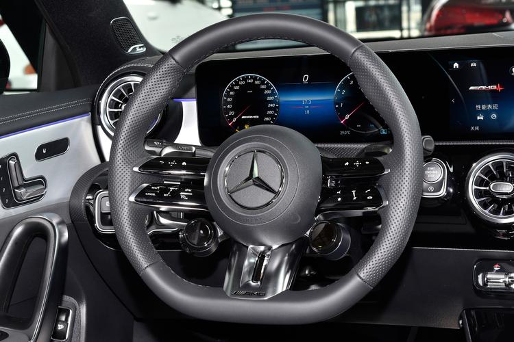 Фото машины 64