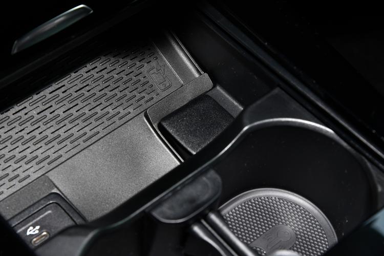 Фото машины 103