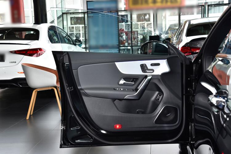 Фото машины 132