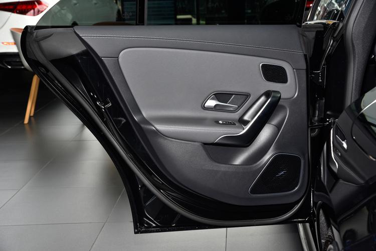 Фото машины 152