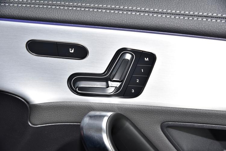 Фото машины 153