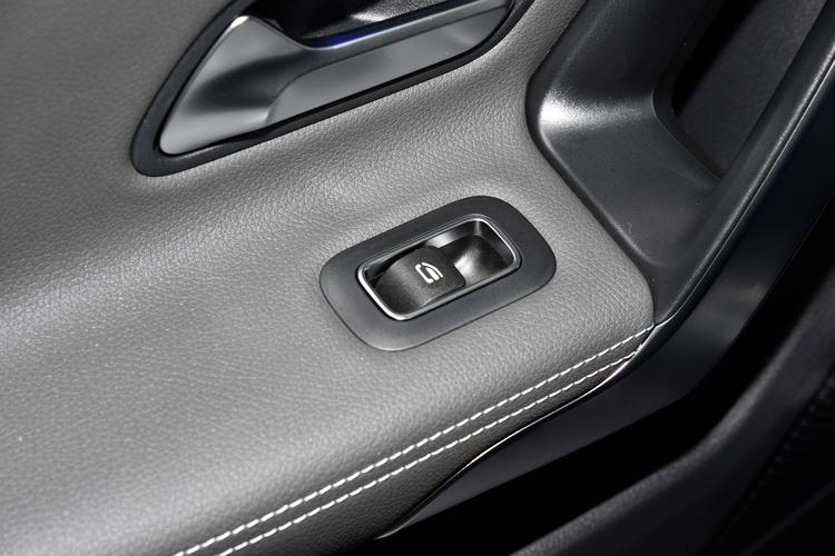 Фото машины 180