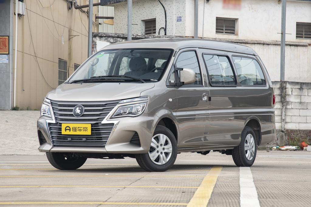 M5 1.5T long axis comfortable 7 seats