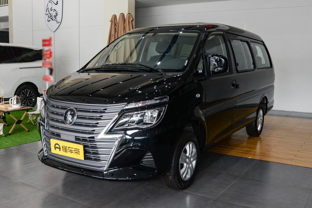 M5 1.6L long axis comfortable 9 seats