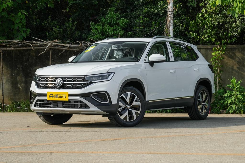 Facelifted public enjoy model 300TSI two-wheel drive