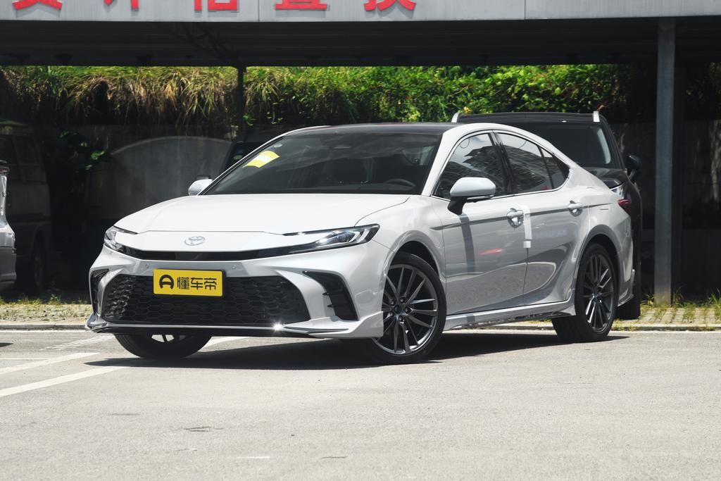 Dual engine 2.5 HXS Sports PLUS Edition