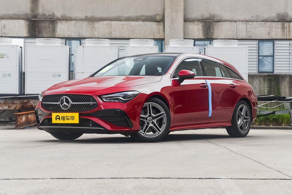 CLA 200 five-door hunting sports car