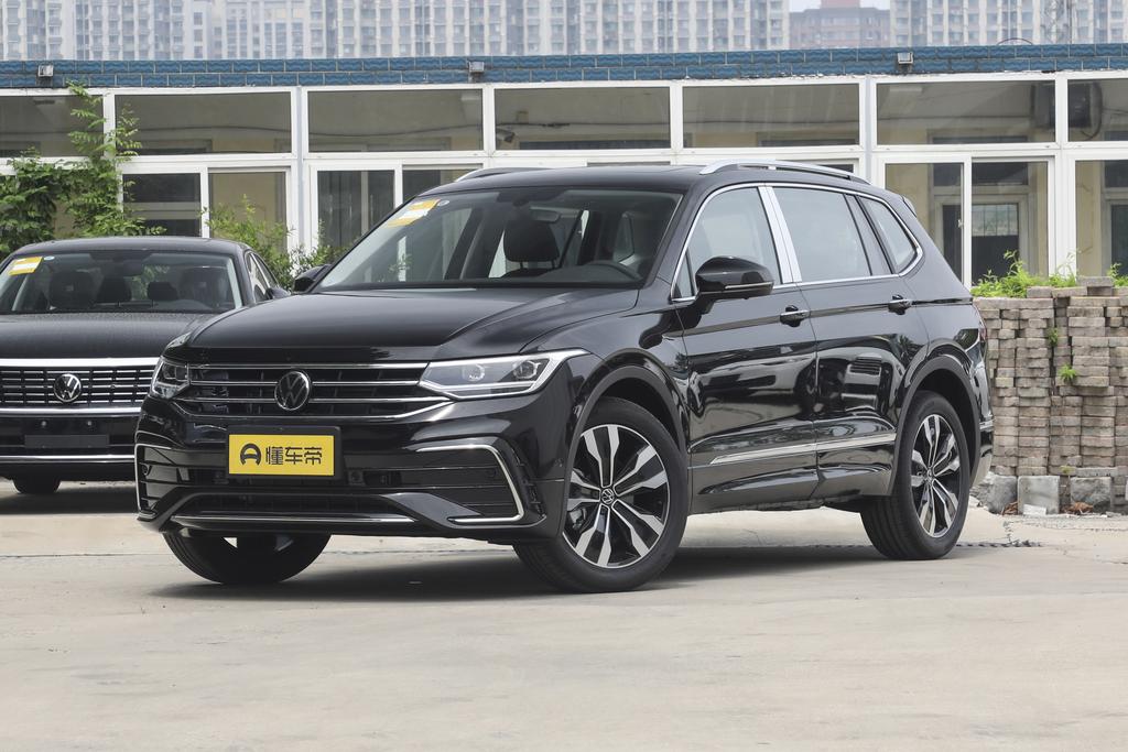 Outstanding 330TSI two-wheel drive R-Line Longyao version