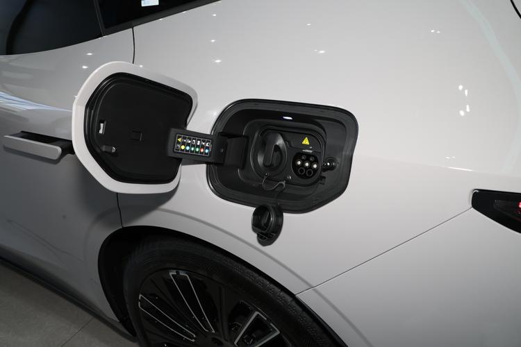 Фото машины 36