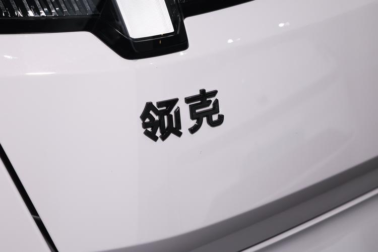 Фото машины 42