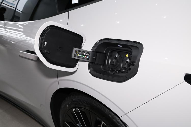 Фото машины 63