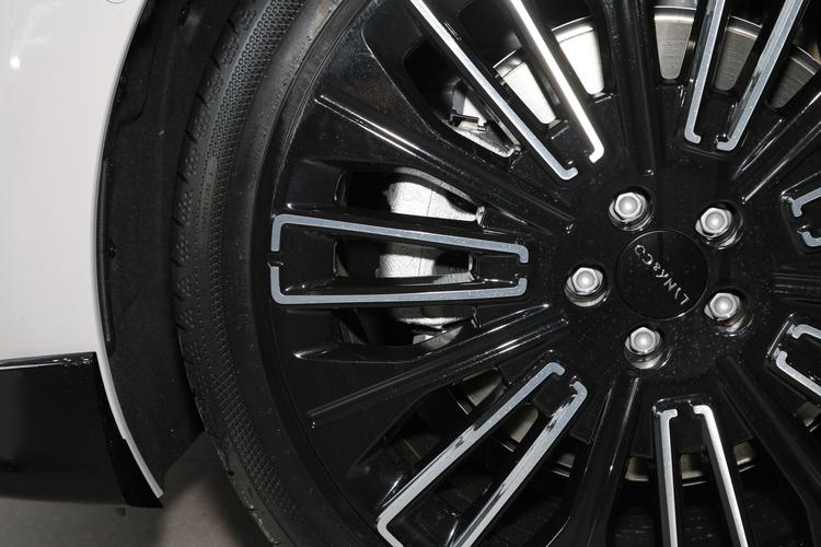 Фото машины 68