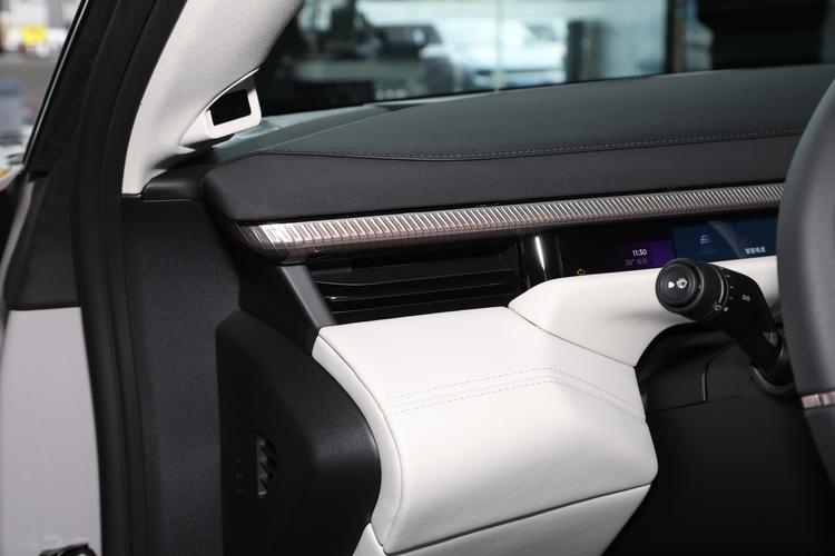 Фото машины 73