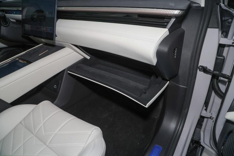 Фото машины 85