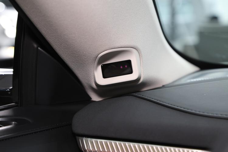 Фото машины 86