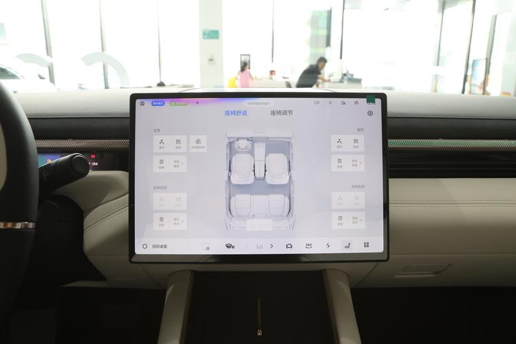 Фото машины 124