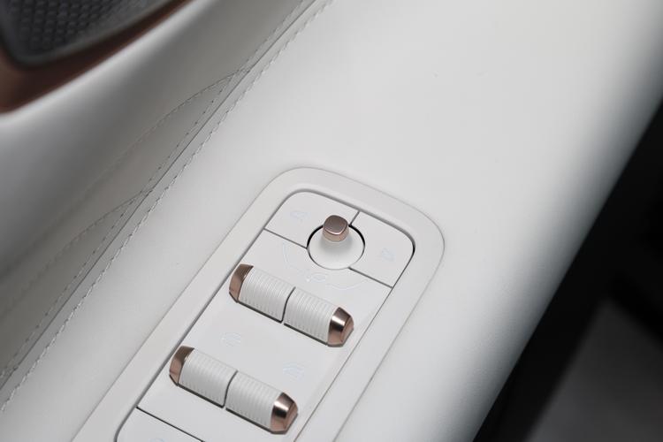 Фото машины 143